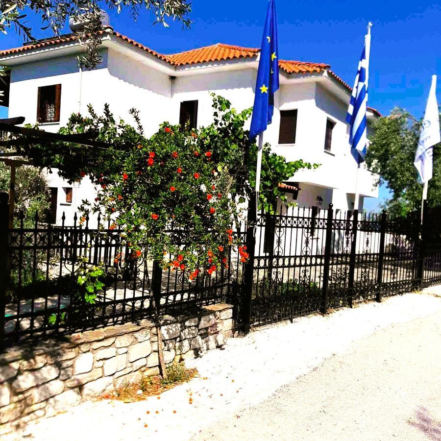 Villa Leonidas Greecefiloxenia Lefokastro Eksteriør billede